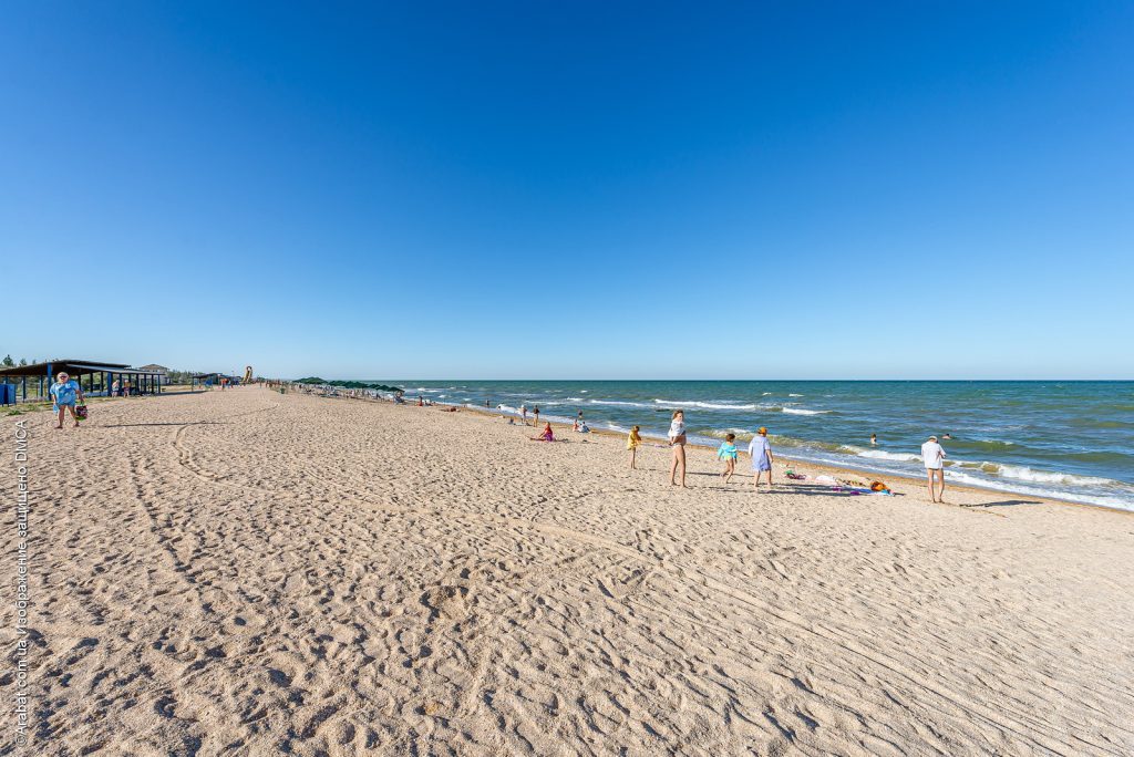 Пляж на Арабатской Стрелке
